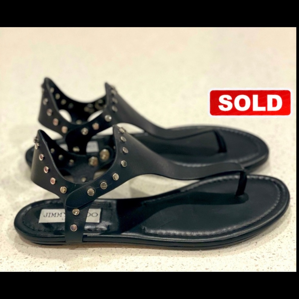 JIMMY CHOO
Dara Vachetta Leather Flat Sandals Blk